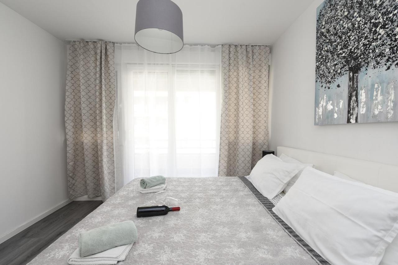 Teodora Apartment *